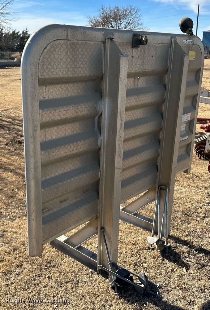 image for item EK9872 Merritt  headache rack