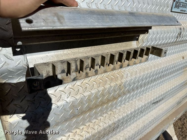 image for item EK9872 Merritt  headache rack