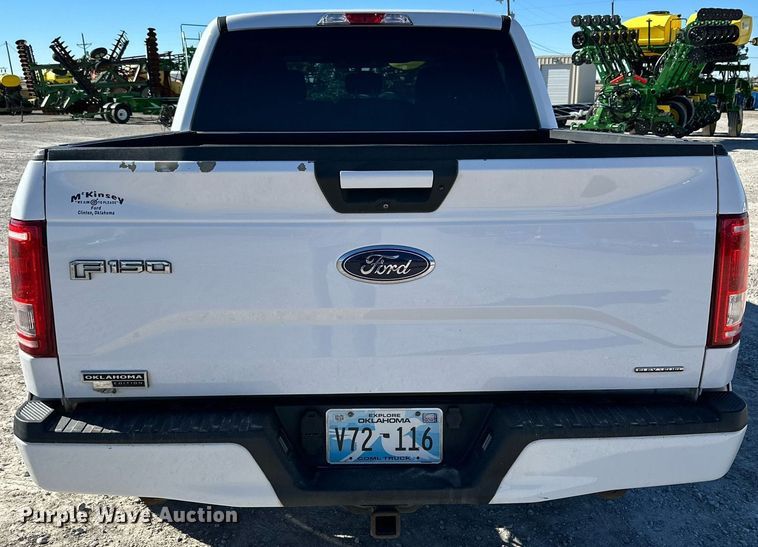 image for item IB9300 2016 Ford F150  SuperCrew pickup truck