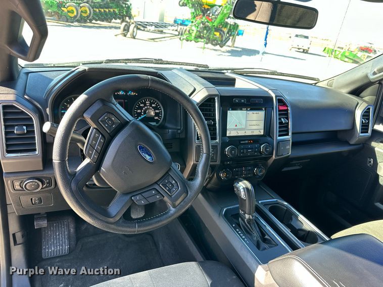 image for item IB9300 2016 Ford F150  SuperCrew pickup truck