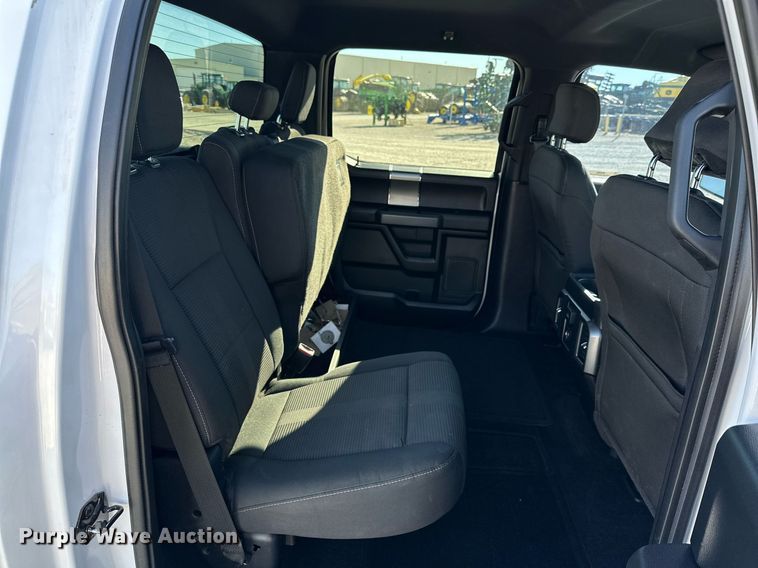 image for item IB9300 2016 Ford F150  SuperCrew pickup truck