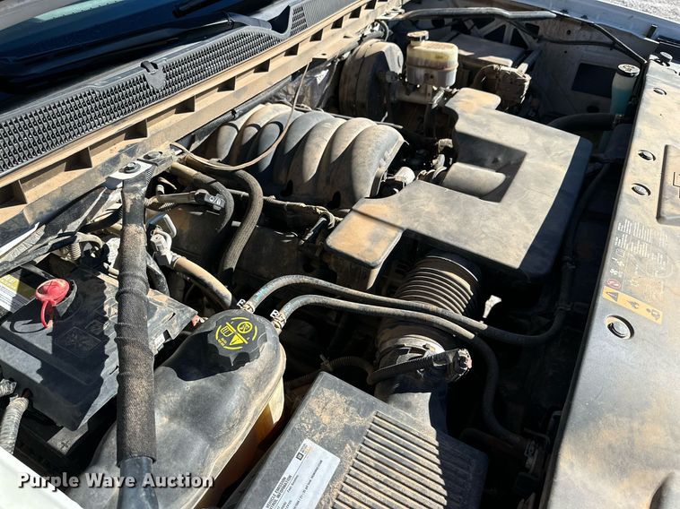 image for item IB9301 2017 Chevrolet Silverado 1500  Crew Cab pickup truck