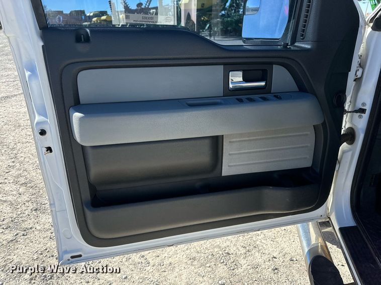 image for item IB9302 2014 Ford F150  SuperCrew pickup truck