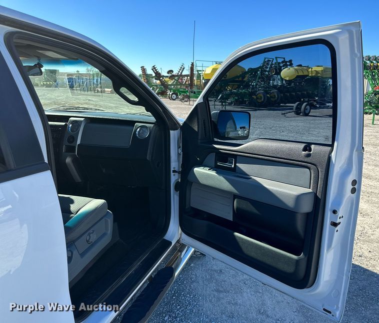 image for item IB9302 2014 Ford F150  SuperCrew pickup truck