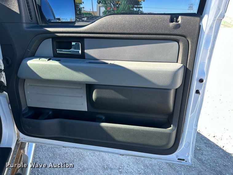 image for item IB9302 2014 Ford F150  SuperCrew pickup truck