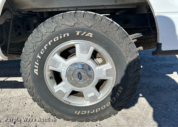 image for item IB9302 2014 Ford F150  SuperCrew pickup truck