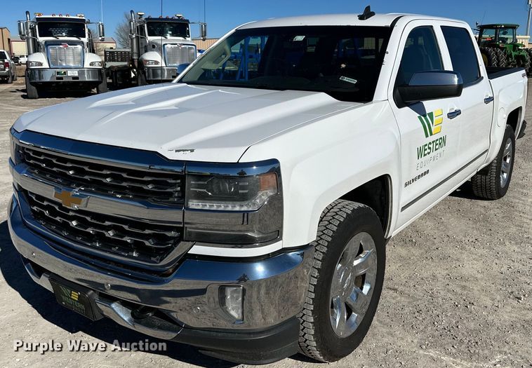 image for item IB9303 2016 Chevrolet Silverado 1500  Crew Cab pickup truck