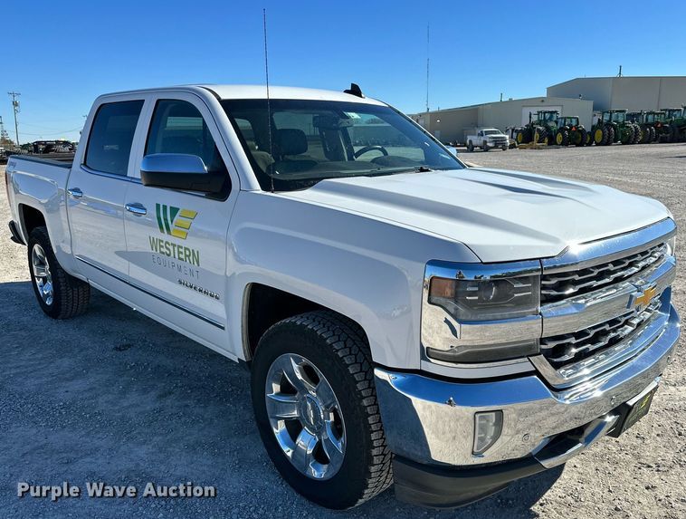 image for item IB9303 2016 Chevrolet Silverado 1500  Crew Cab pickup truck