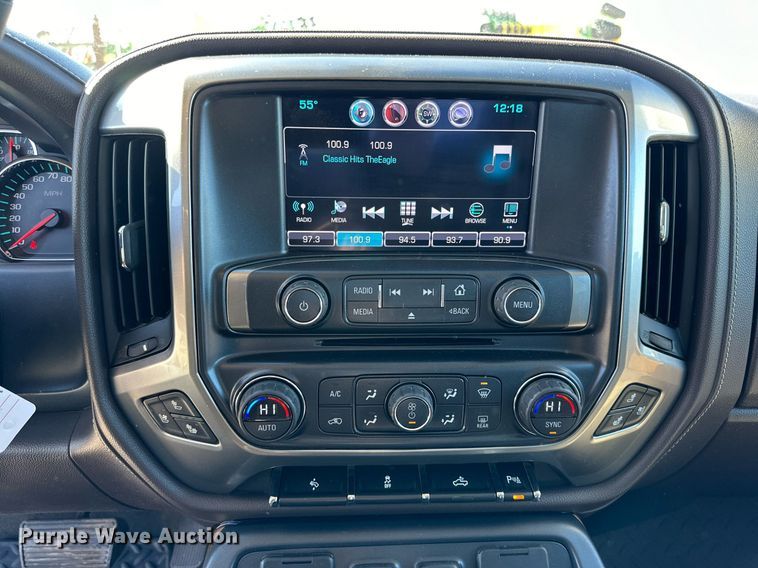 image for item IB9303 2016 Chevrolet Silverado 1500  Crew Cab pickup truck