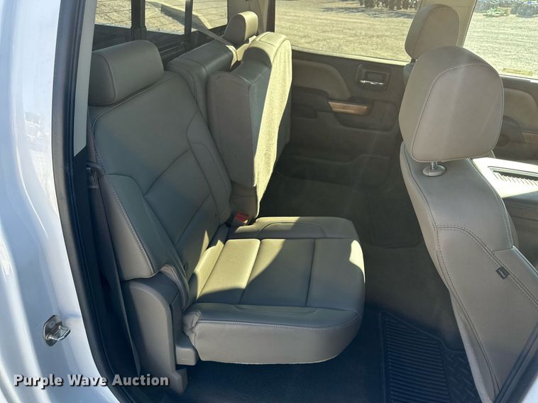 image for item IB9303 2016 Chevrolet Silverado 1500  Crew Cab pickup truck