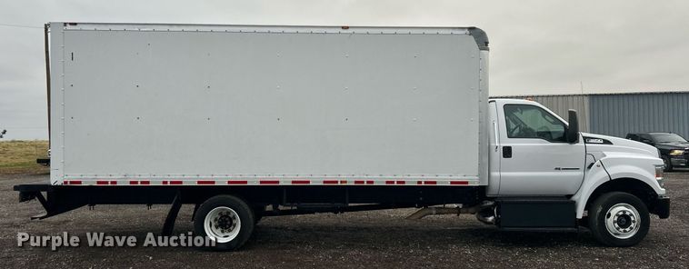 image for item KH9688 2016 Ford F650  box truck