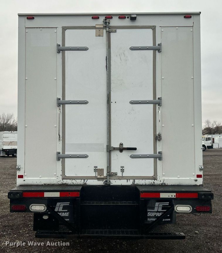 image for item KH9688 2016 Ford F650  box truck