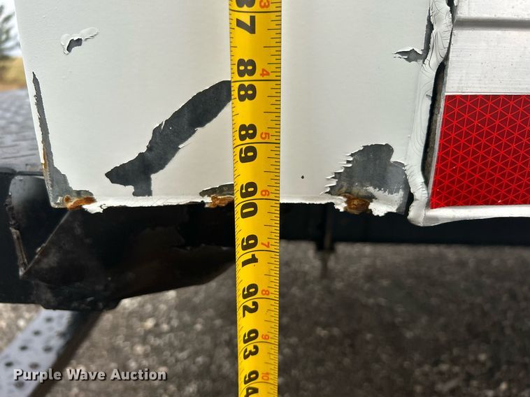 image for item KH9688 2016 Ford F650  box truck