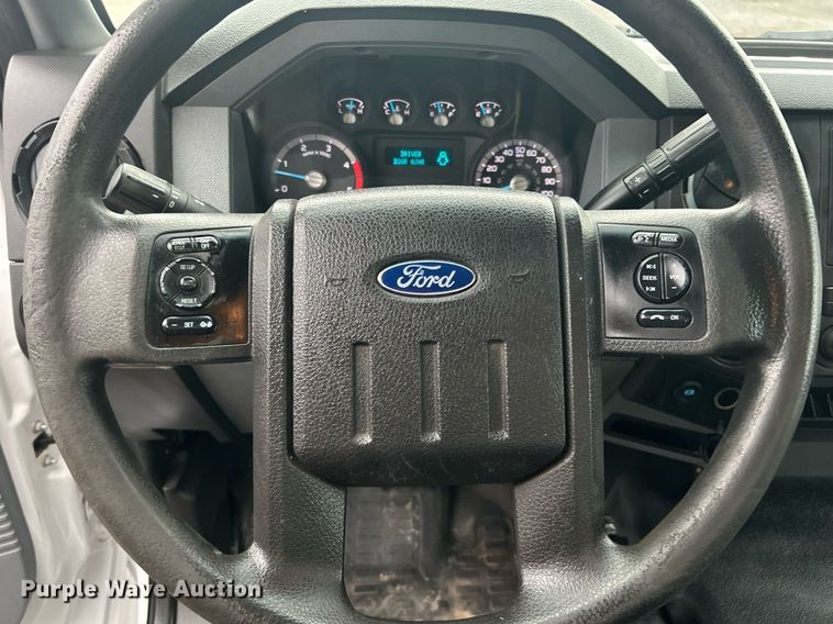 image for item KH9688 2016 Ford F650  box truck