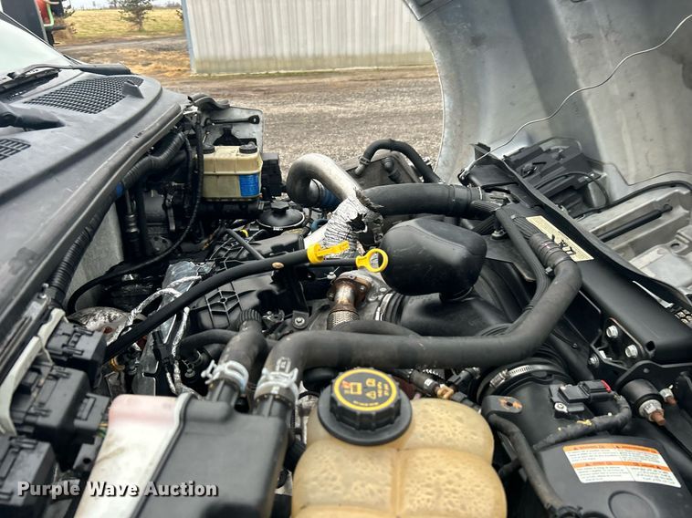 image for item KH9688 2016 Ford F650  box truck