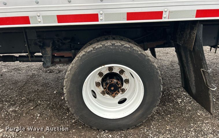 image for item KH9688 2016 Ford F650  box truck