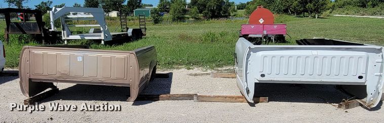 image for item KT9246 (2) truck beds