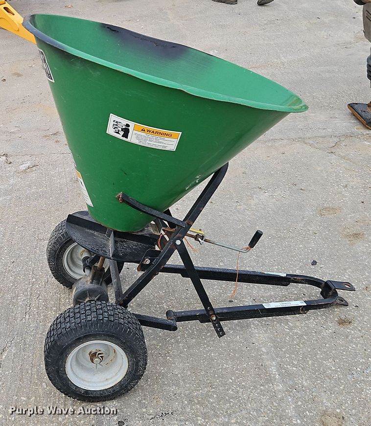 image for item LB9679 Frontier SS1022B  spreader