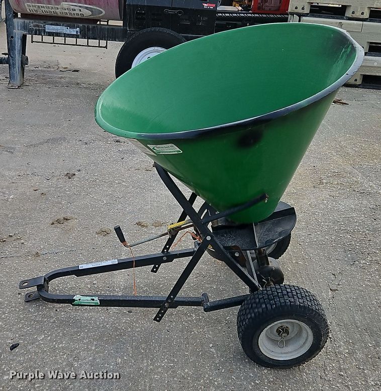 image for item LB9679 Frontier SS1022B  spreader