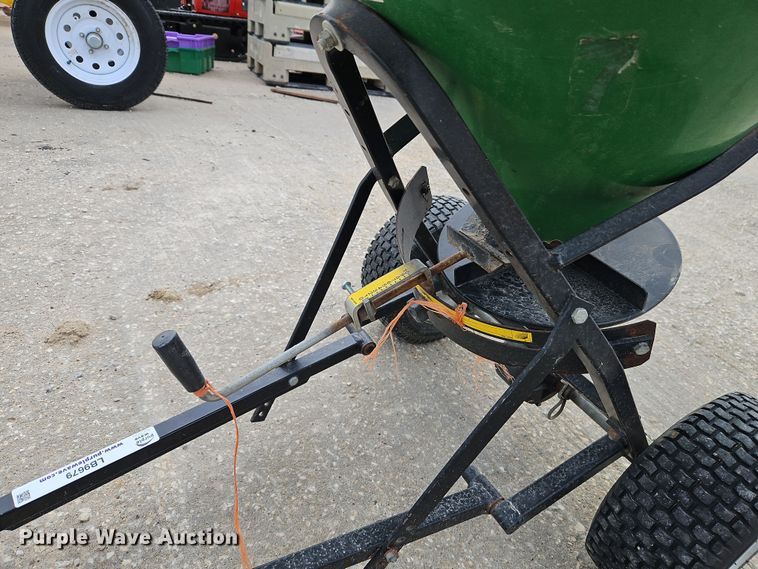 image for item LB9679 Frontier SS1022B  spreader