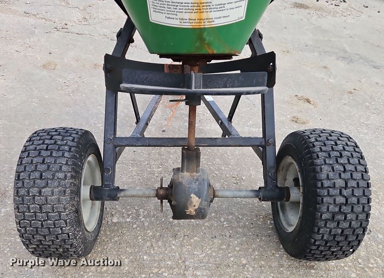 image for item LB9679 Frontier SS1022B  spreader