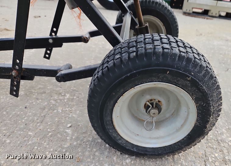 image for item LB9679 Frontier SS1022B  spreader