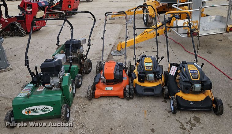 image for item LB9683 Push lawn mowers