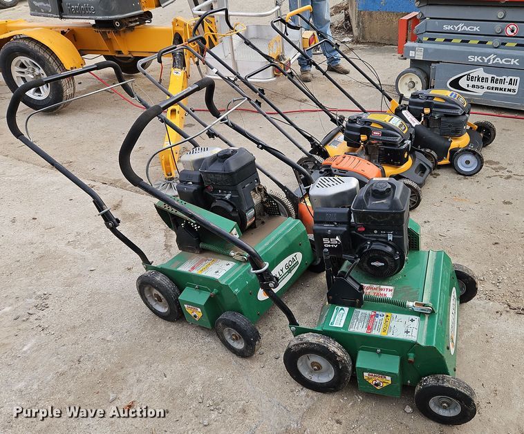 image for item LB9683 Push lawn mowers