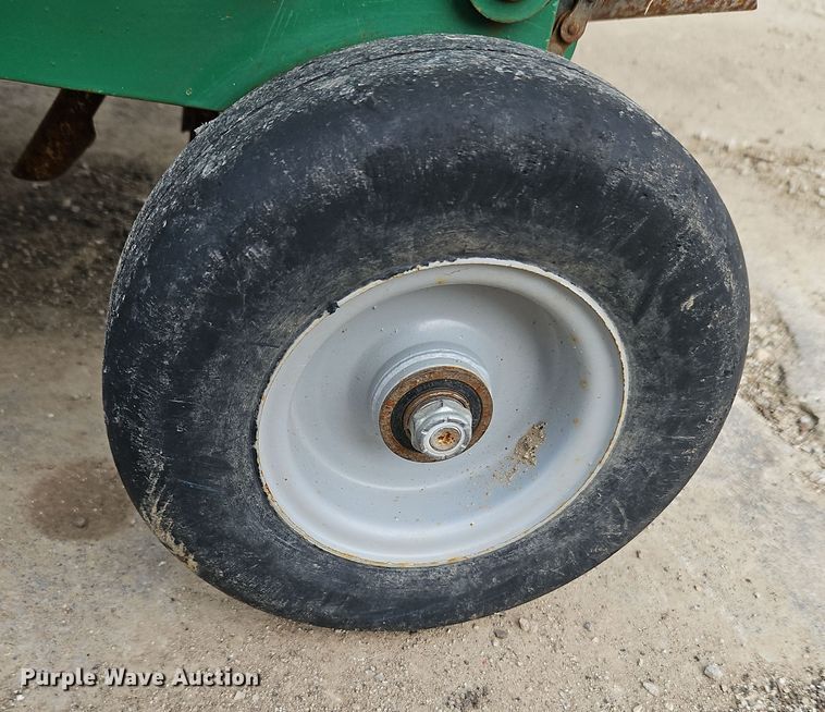 image for item LB9692 Billy Goat AE400H  aerator