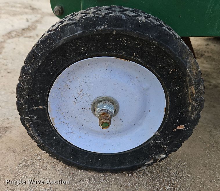 image for item LB9692 Billy Goat AE400H  aerator