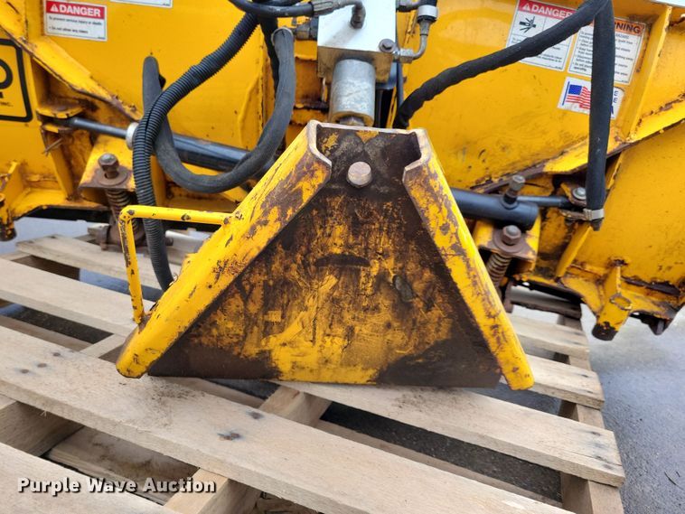 image for item LC9316 Toro Groundmaster 360  lawn mower