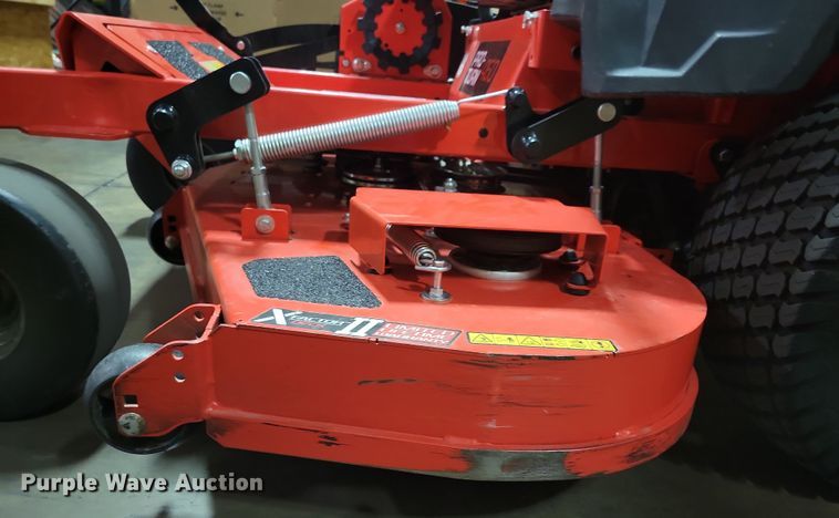 image for item LC9480 2020 Gravely Pro-Turn 460  ZTR lawn mower