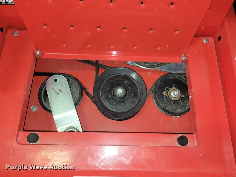 image for item LC9480 2020 Gravely Pro-Turn 460  ZTR lawn mower