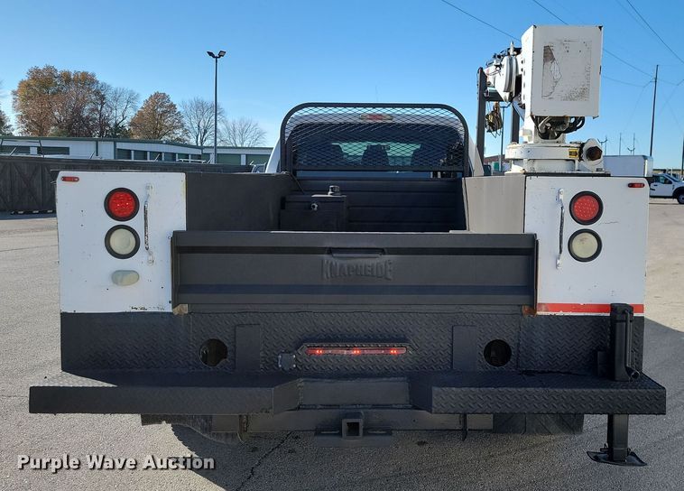 image for item LD9095 2011 Ford F550 Crew Cab utility / service truck