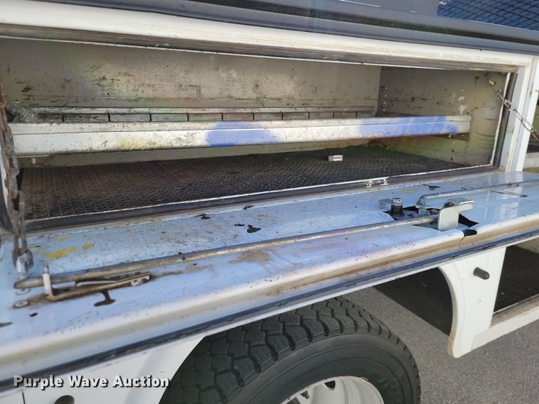 image for item LD9095 2011 Ford F550 Crew Cab utility / service truck