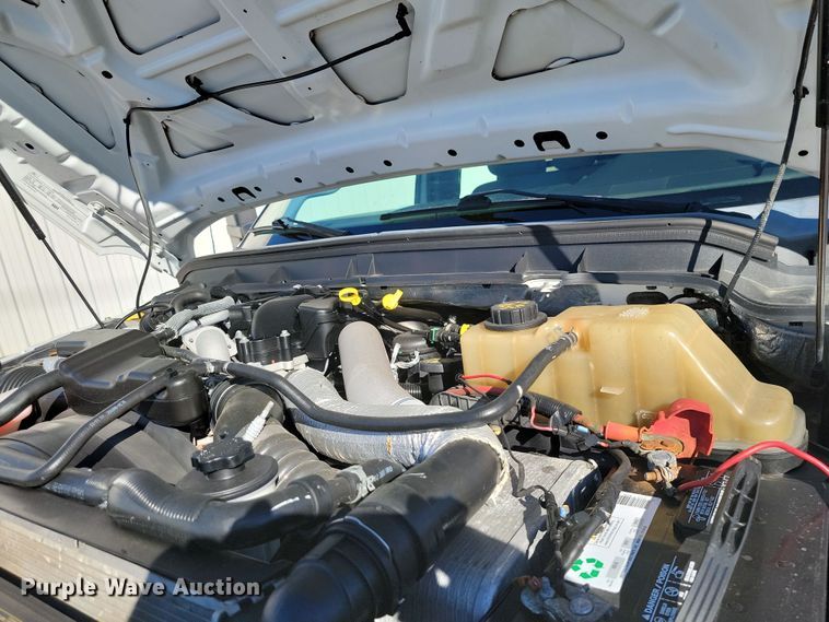 image for item LD9095 2011 Ford F550 Crew Cab utility / service truck