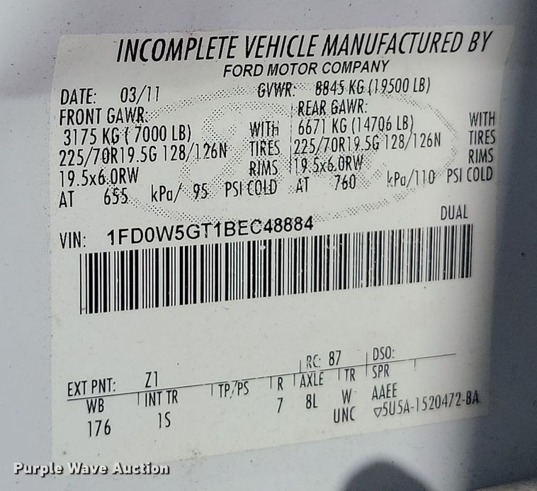 image for item LD9095 2011 Ford F550 Crew Cab utility / service truck