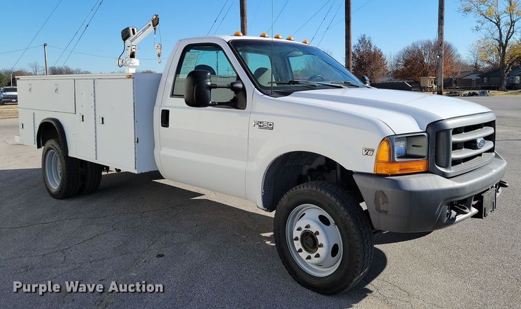 image for item LD9096 1999 Ford F450 Super Duty utility / service truck