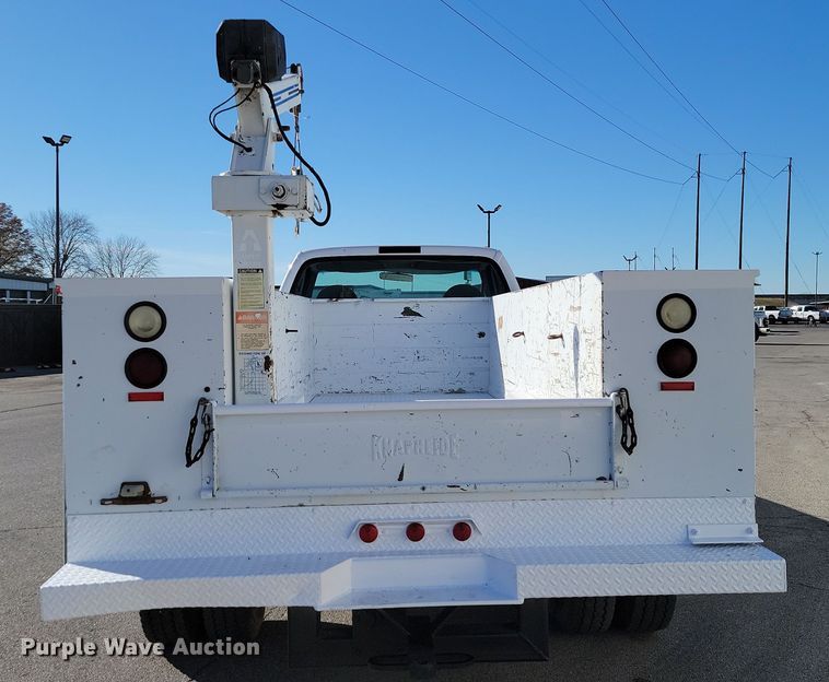 image for item LD9096 1999 Ford F450 Super Duty utility / service truck