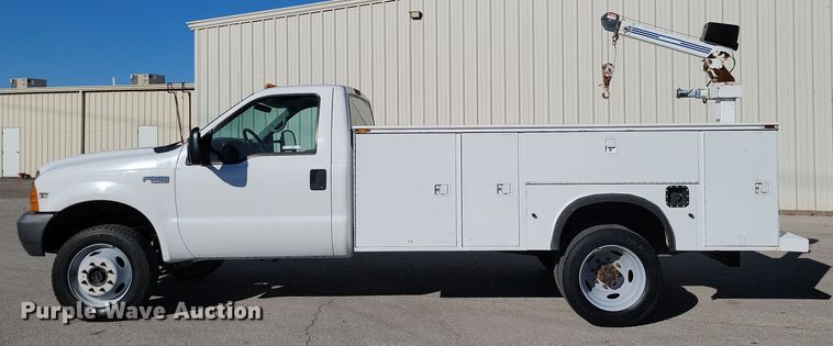 image for item LD9096 1999 Ford F450 Super Duty utility / service truck