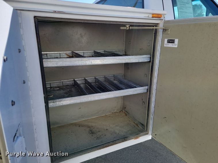 image for item LD9096 1999 Ford F450 Super Duty utility / service truck