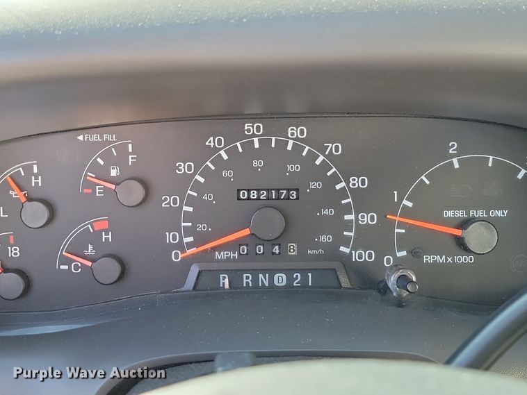 image for item LD9096 1999 Ford F450 Super Duty utility / service truck