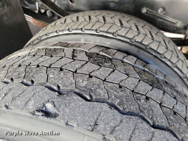 image for item LD9097 2017 Ford F450 Super Duty XL box truck