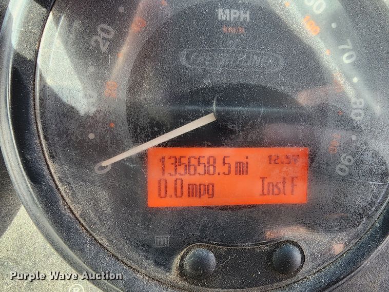 image for item LJ9420 2008 Freightliner MT45  delivery truck