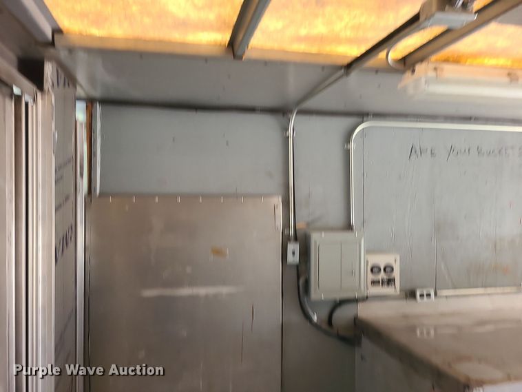 image for item LJ9420 2008 Freightliner MT45  delivery truck