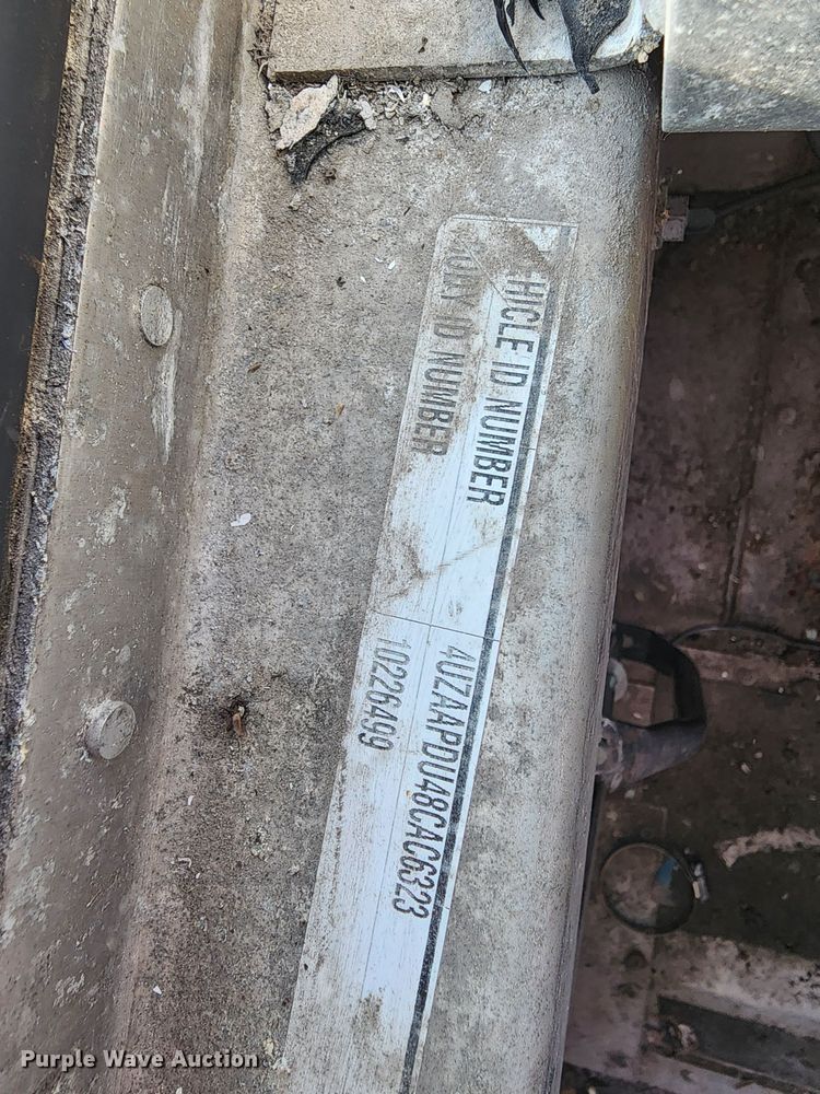 image for item LJ9420 2008 Freightliner MT45  delivery truck