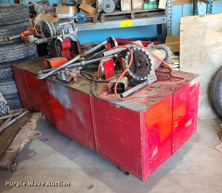 image for item LJ9425 (2) Ridgid 300 pipe threaders