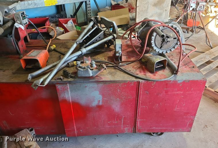 image for item LJ9425 (2) Ridgid 300 pipe threaders