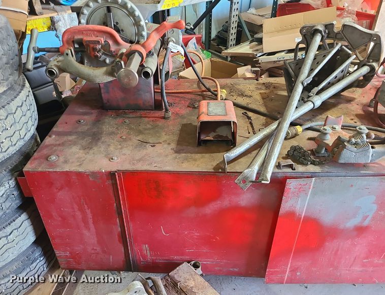 image for item LJ9425 (2) Ridgid 300 pipe threaders