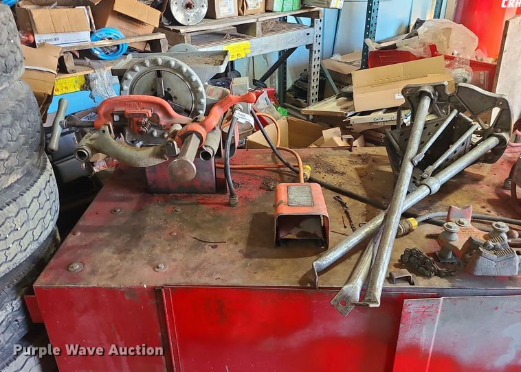 image for item LJ9425 (2) Ridgid 300 pipe threaders